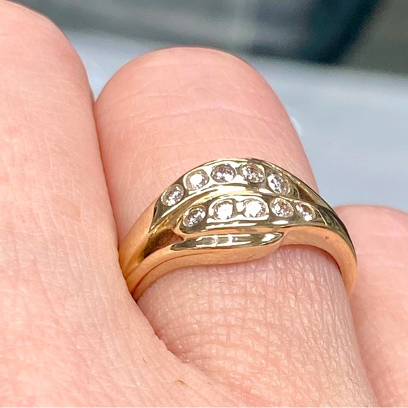 10k Yellow Gold 0.75 Carat Diamond Swirl Dome Band Ring - Picture 5 of 12